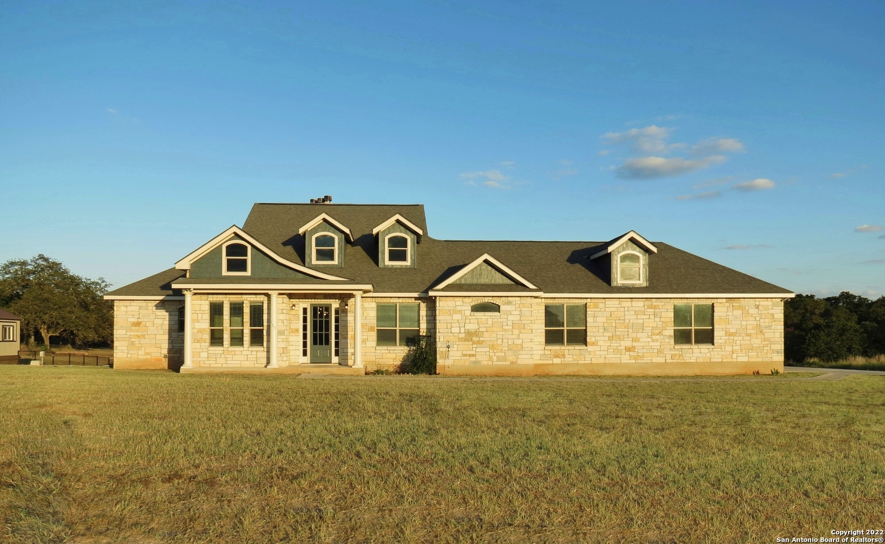 125 Westfield Crossing La Vernia TX 78121