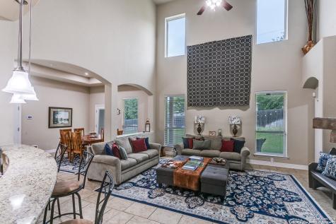 701 Morningside Terrell Hills TX 78209