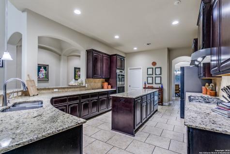 701 Morningside Terrell Hills TX 78209