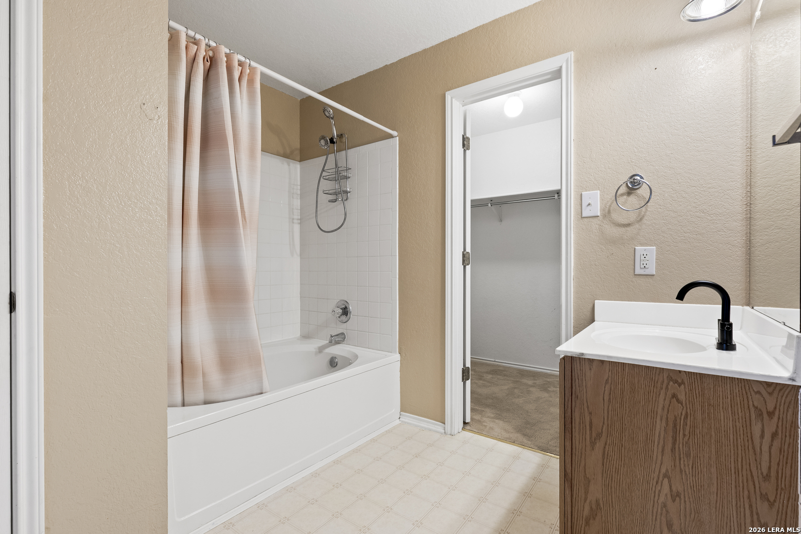 372 Copper Hill Drive New Braunfels TX 78130