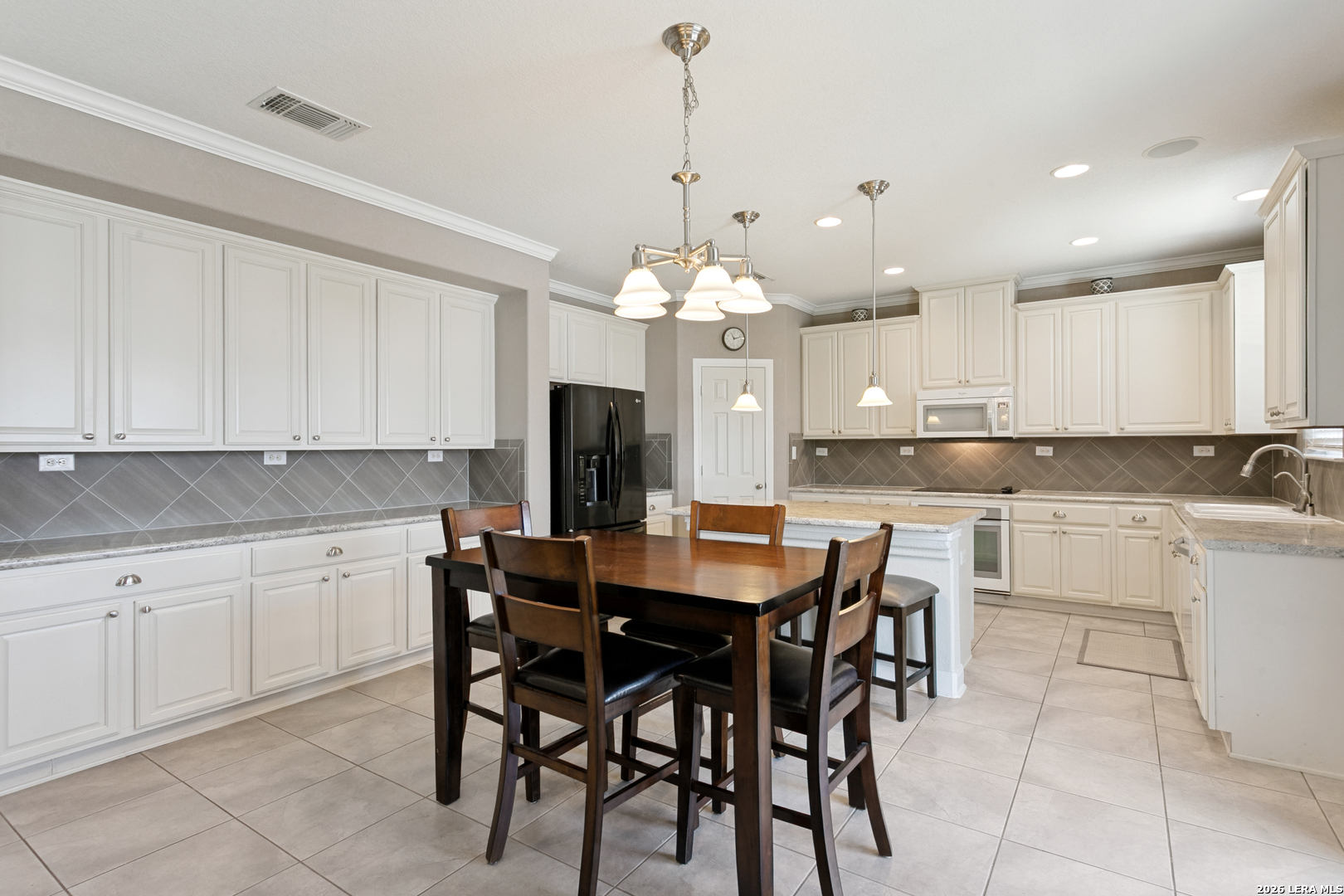 224 Landmark Cove Cibolo TX 78108