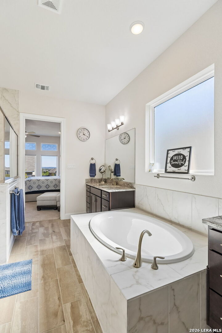 15230 Comanche Mist San Antonio TX 78233