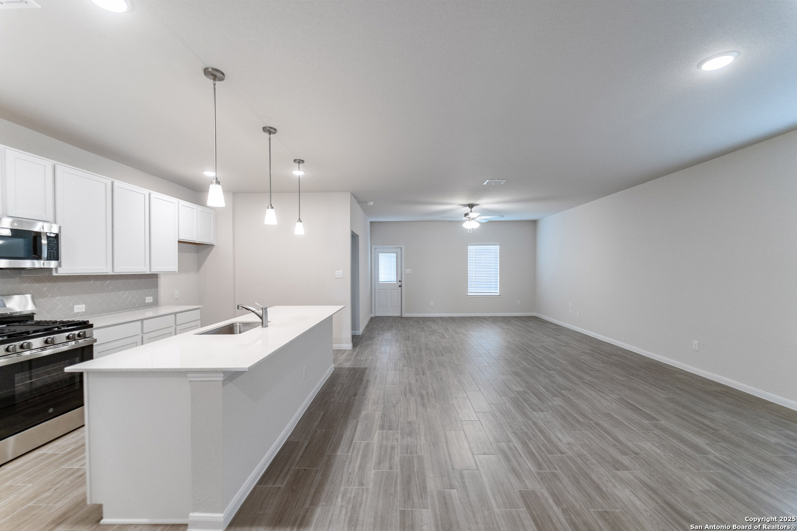268 Ashley Loop San Antonio TX 78253