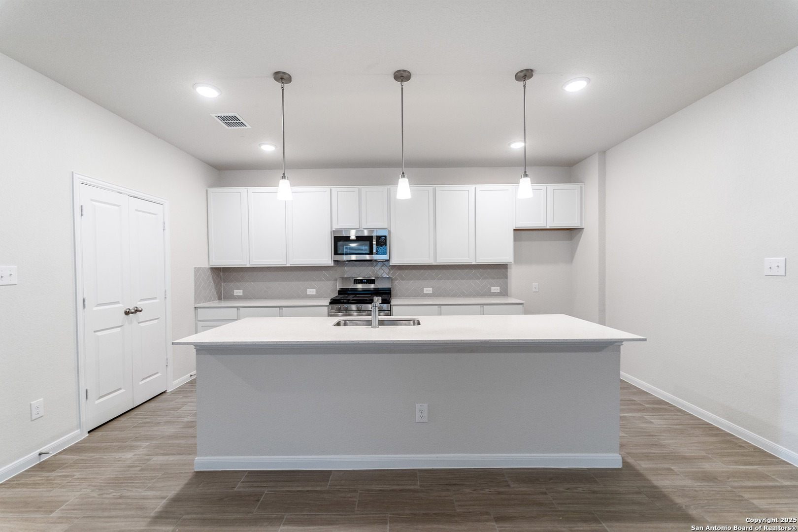 268 Ashley Loop San Antonio TX 78253