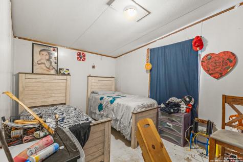 1118 32nd Hondo TX 78861