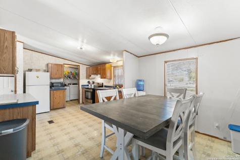 1118 32nd Hondo TX 78861