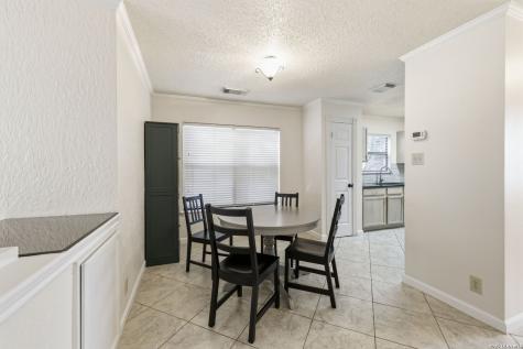 5506 Kenton Bluff San Antonio TX 78240