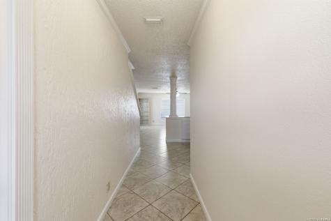 5506 Kenton Bluff San Antonio TX 78240