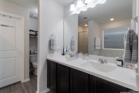 8406 Lamus Wheel San Antonio TX 78254