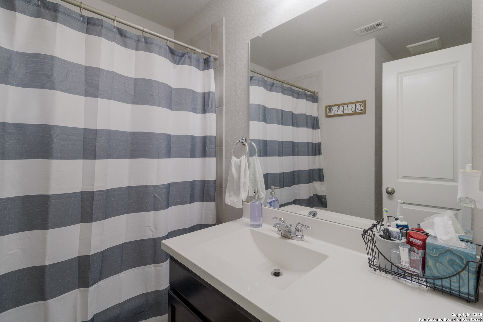8406 Lamus Wheel San Antonio TX 78254