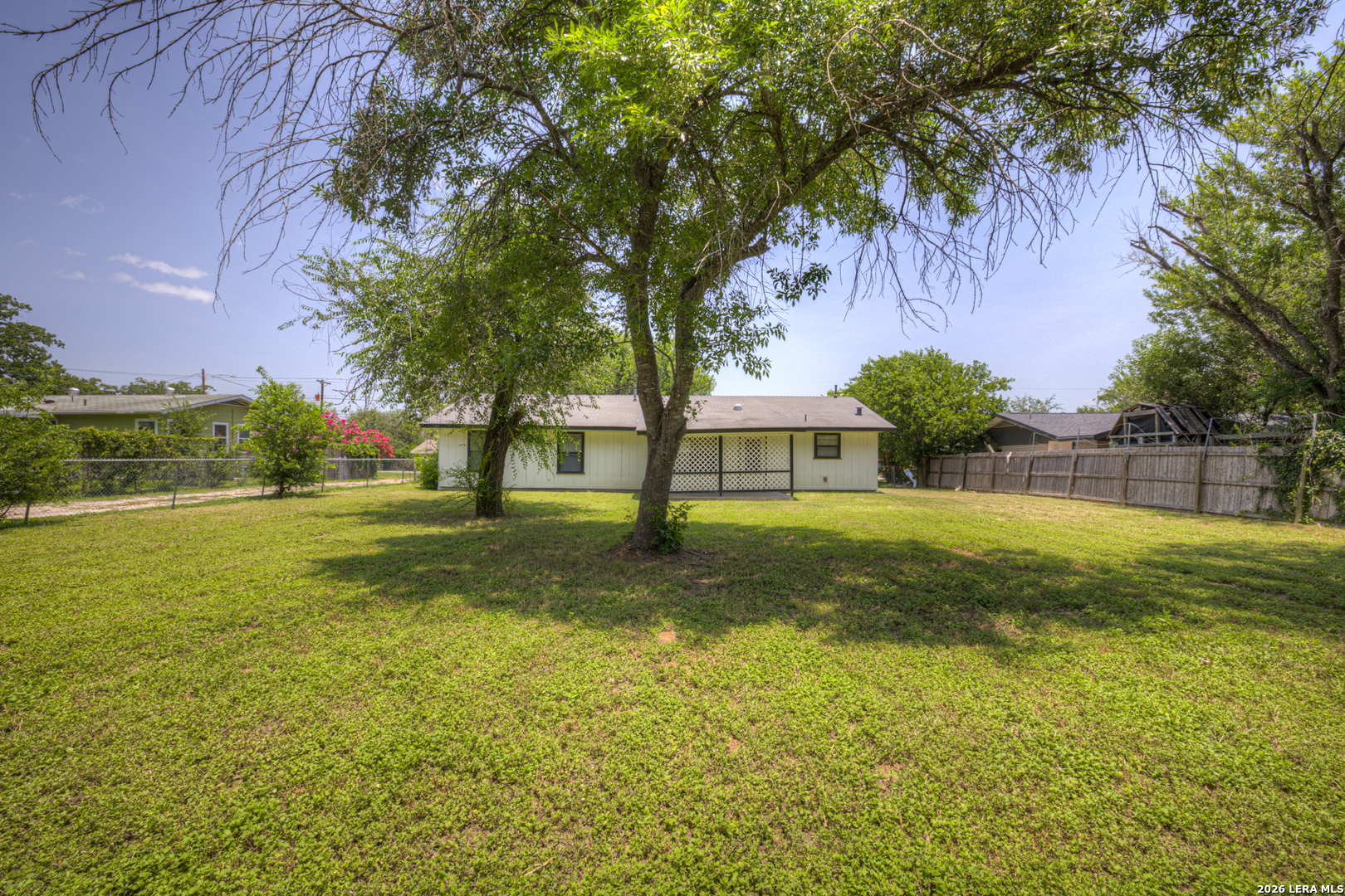 1302 S Mesquite Avenue New Braunfels TX 78130