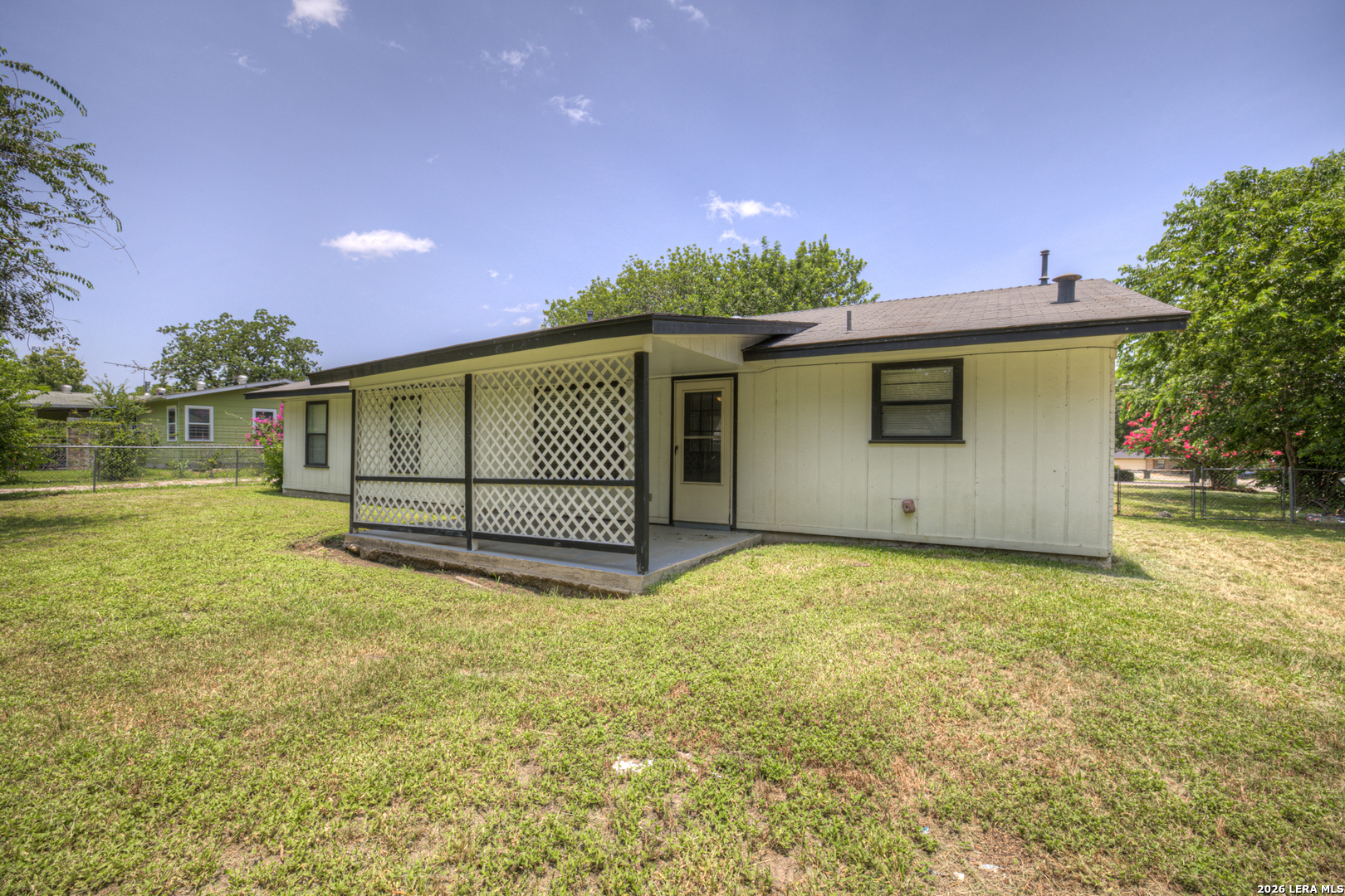 1302 S Mesquite Avenue New Braunfels TX 78130