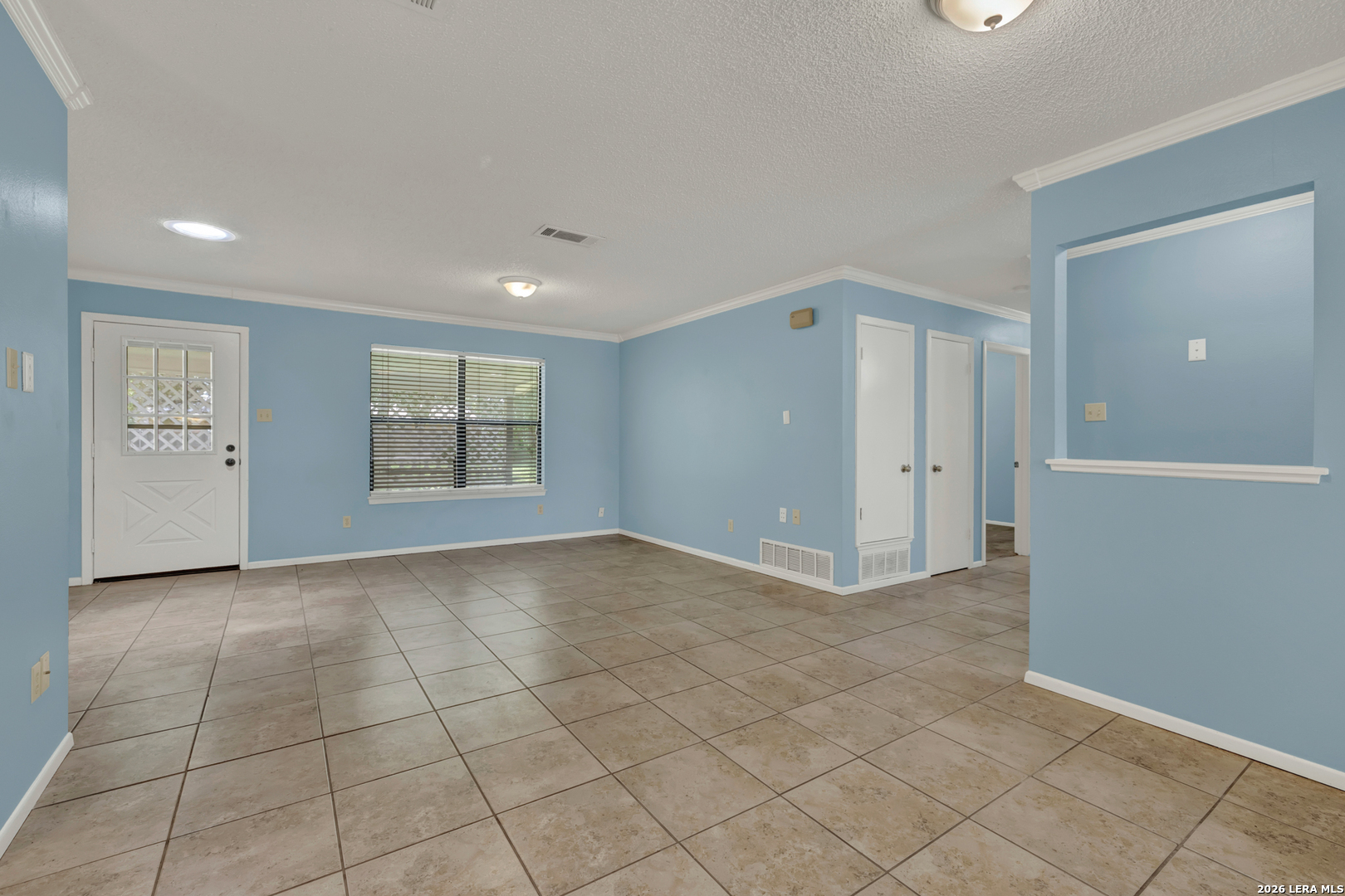 1302 S Mesquite Avenue New Braunfels TX 78130