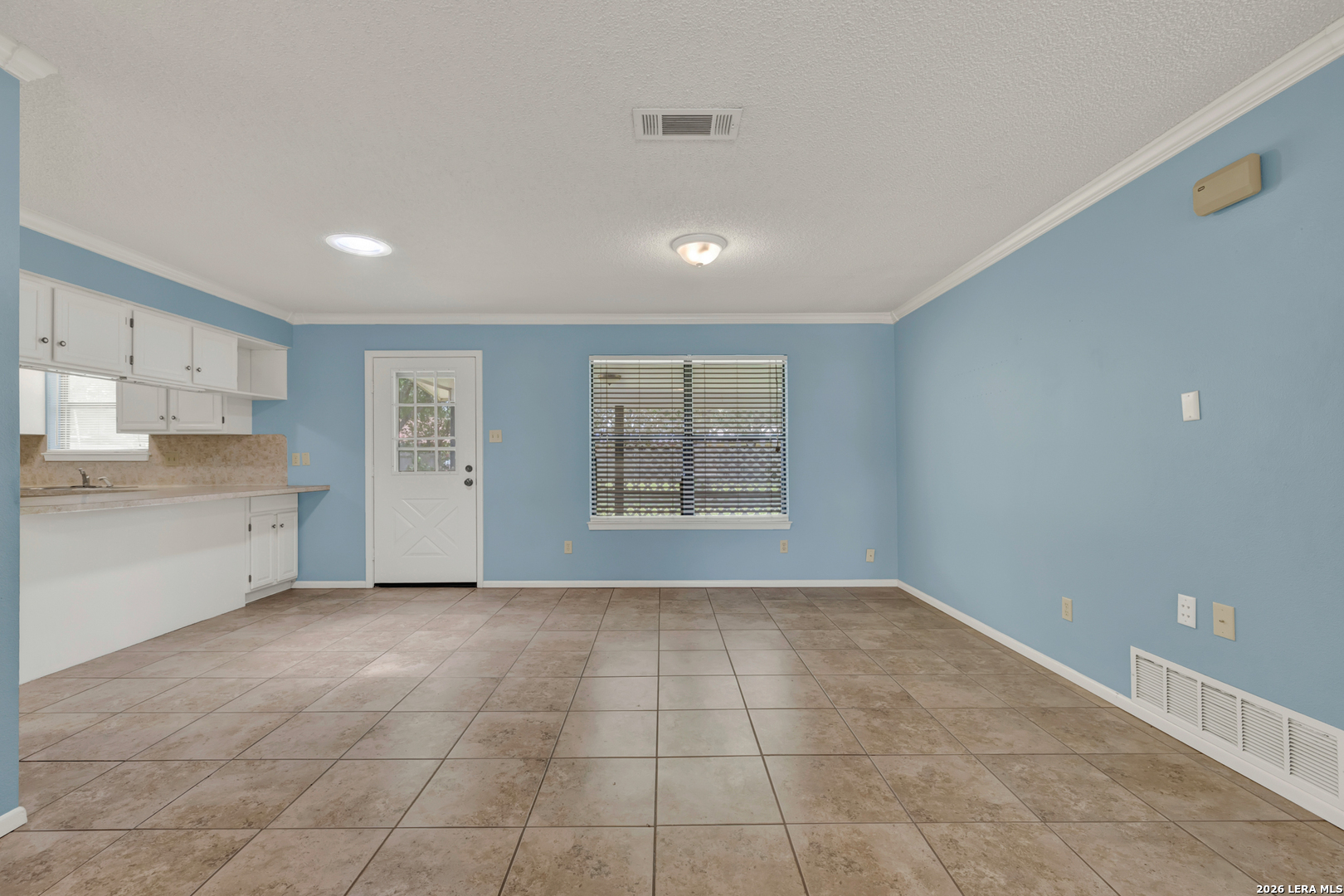 1302 S Mesquite Avenue New Braunfels TX 78130