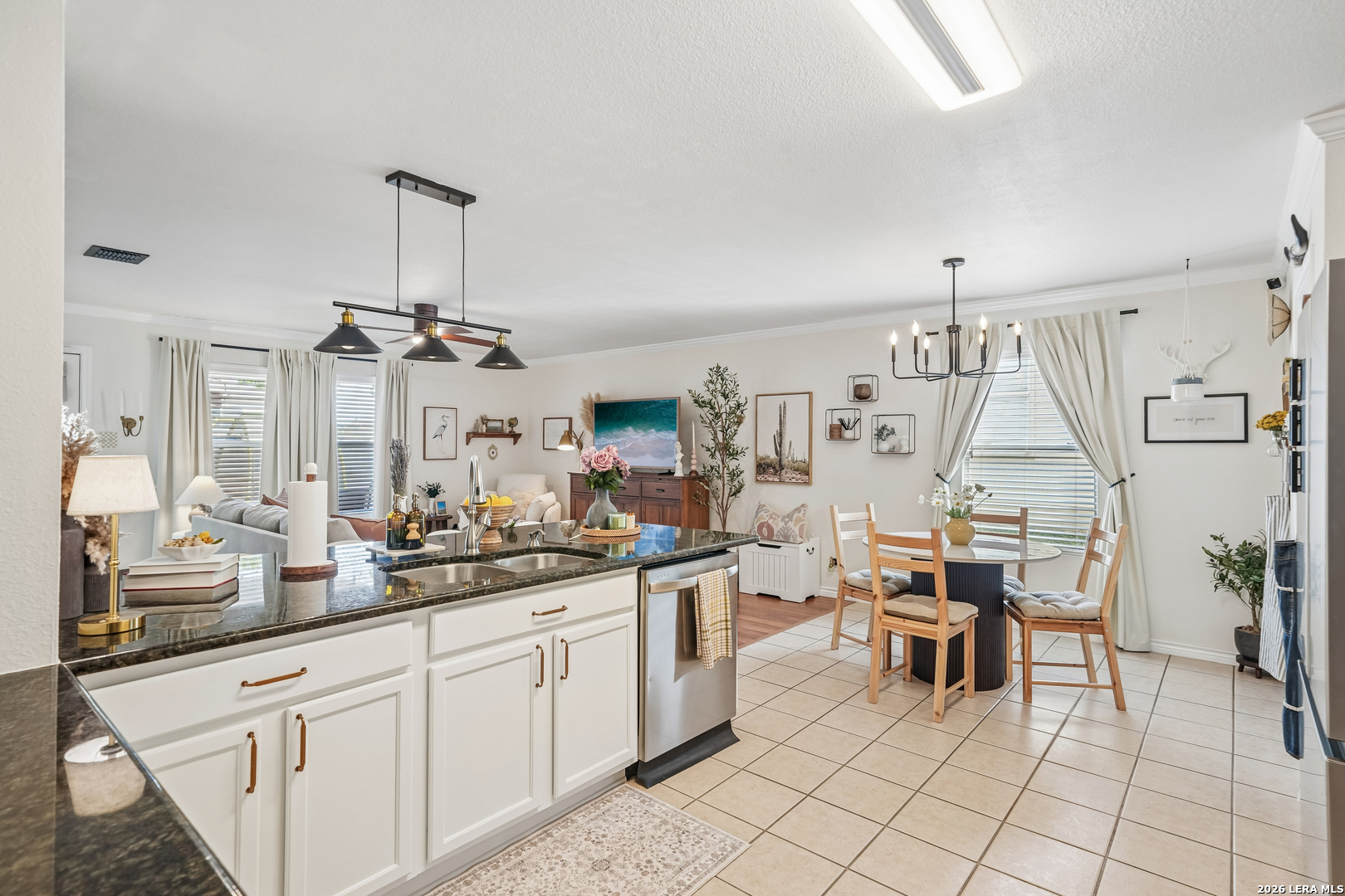 3519 Ironwood Falls San Antonio TX 78261