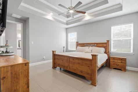 104 Abrego Knoll Drive Floresville TX 78114