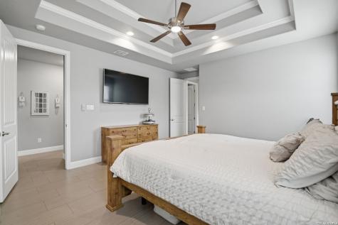 104 Abrego Knoll Drive Floresville TX 78114