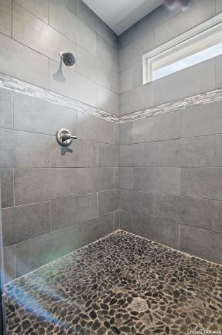 104 Abrego Knoll Drive Floresville TX 78114