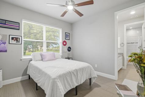 104 Abrego Knoll Drive Floresville TX 78114