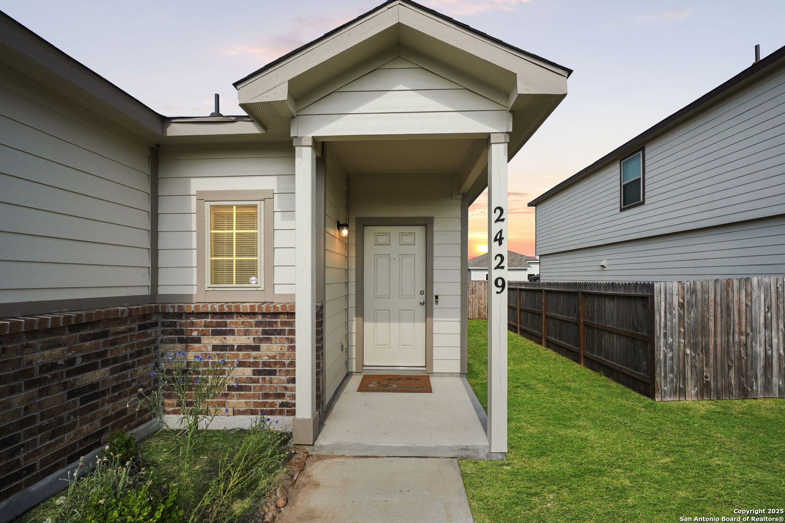 2429 Marty Way Seguin TX 78155