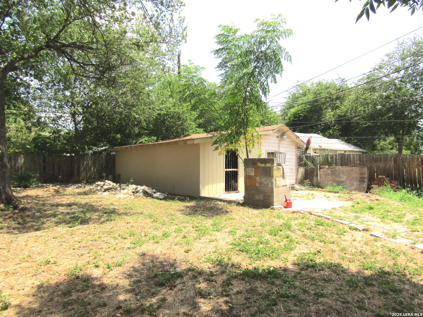 919 Alametos San Antonio TX 78201