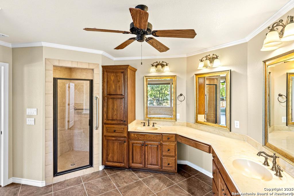 103 Cranbrook Court Ingram TX 78025