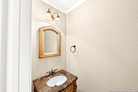 103 Cranbrook Court Ingram TX 78025