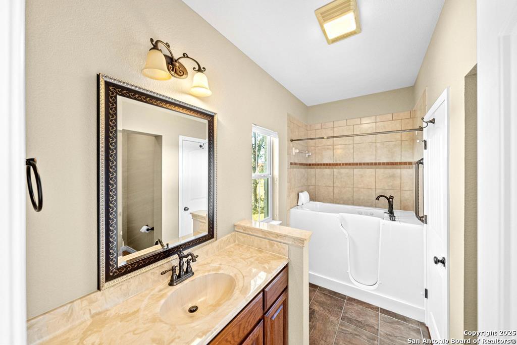 103 Cranbrook Court Ingram TX 78025