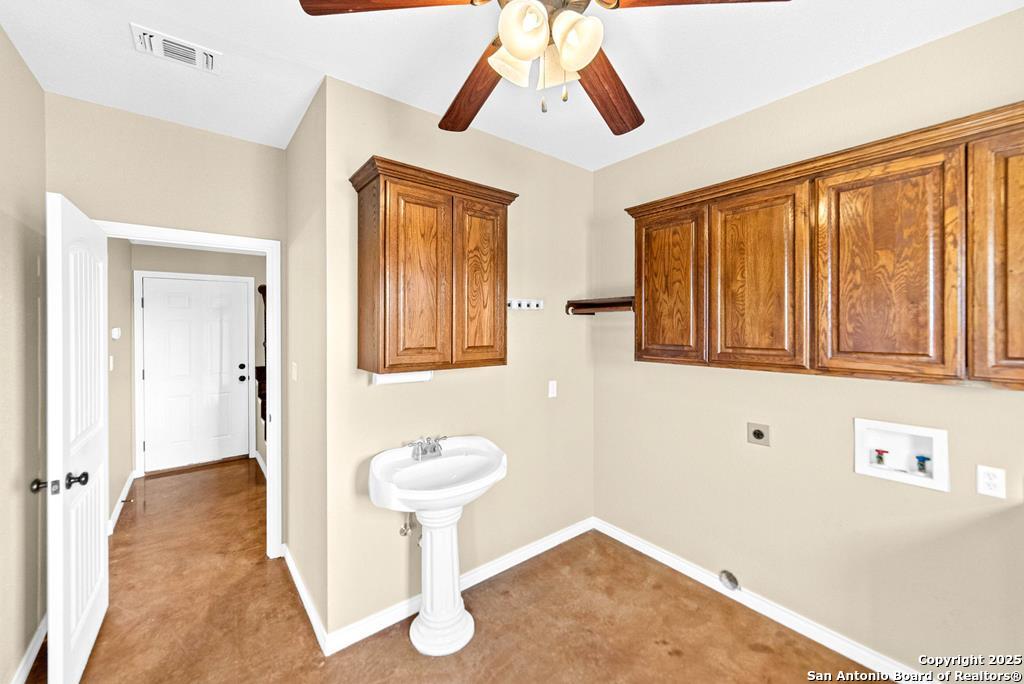 103 Cranbrook Court Ingram TX 78025