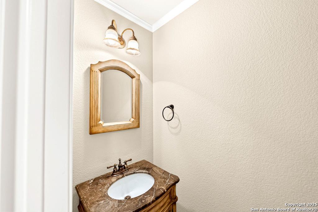 103 Cranbrook Court Ingram TX 78025
