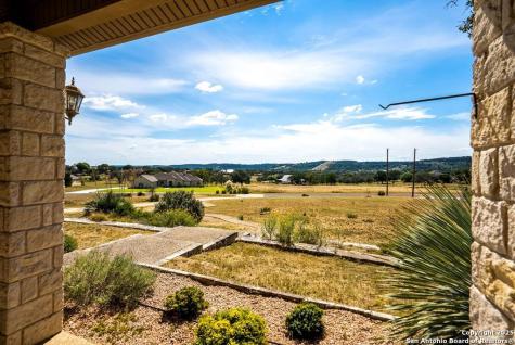 103 Cranbrook Court Ingram TX 78025