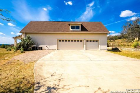 103 Cranbrook Court Ingram TX 78025