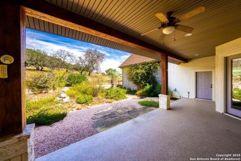 103 Cranbrook Court Ingram TX 78025