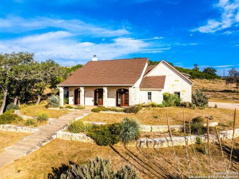 103 Cranbrook Court Ingram TX 78025