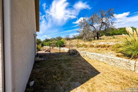 103 Cranbrook Court Ingram TX 78025