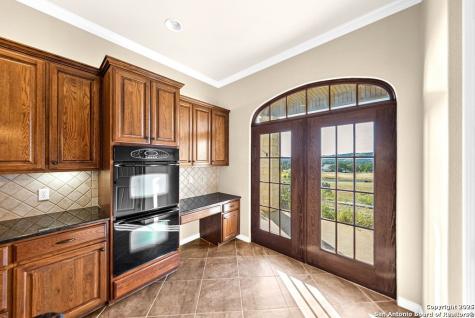 103 Cranbrook Court Ingram TX 78025