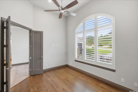 42 Via Aragon San Antonio TX 78257