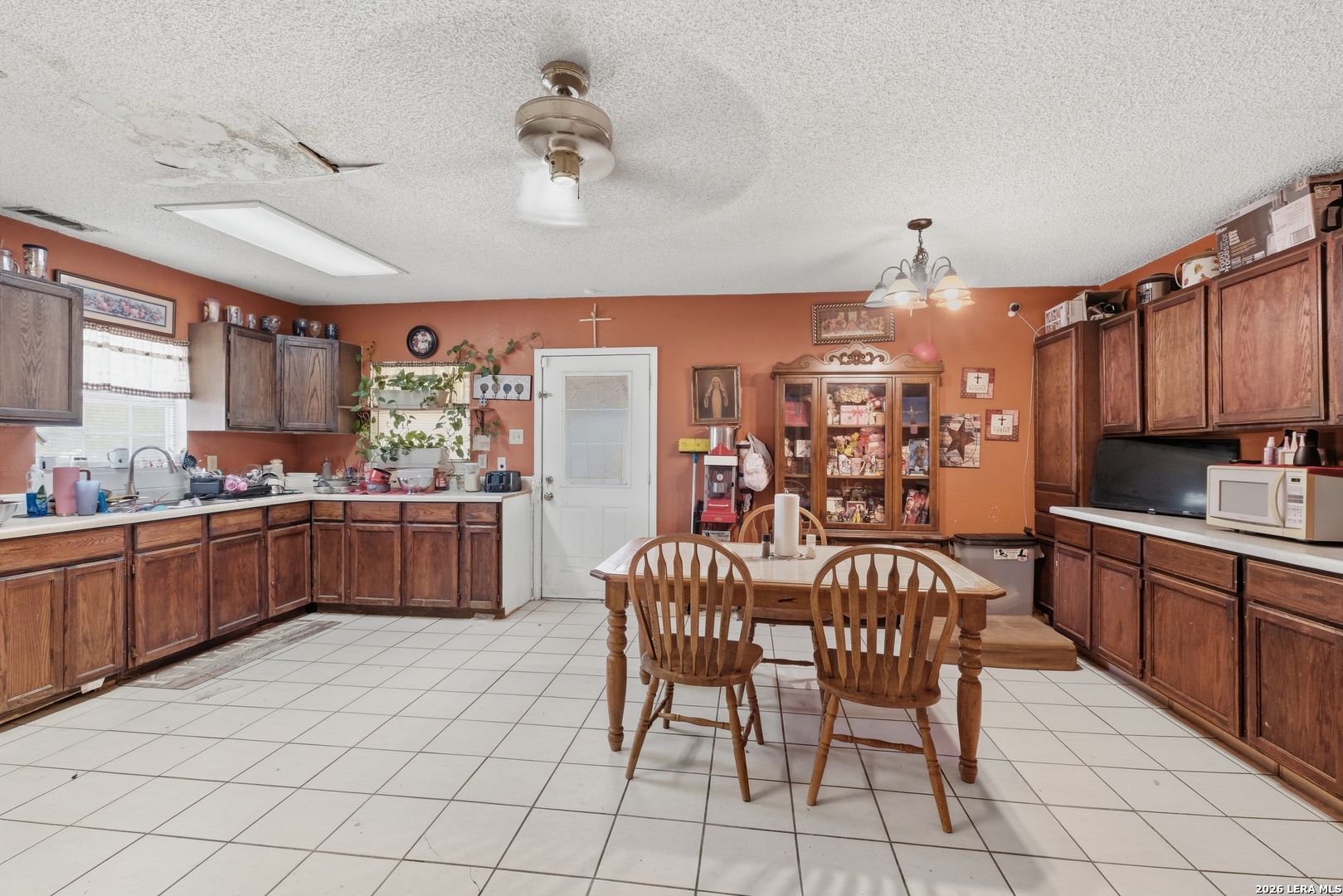 1150 NW 38th Street San Antonio TX 78228