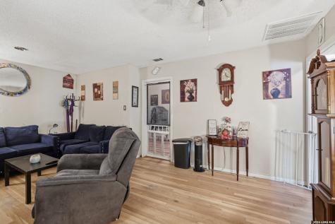 1150 NW 38th Street San Antonio TX 78228
