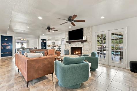 107 Wickford Way Castle Hills TX 78213