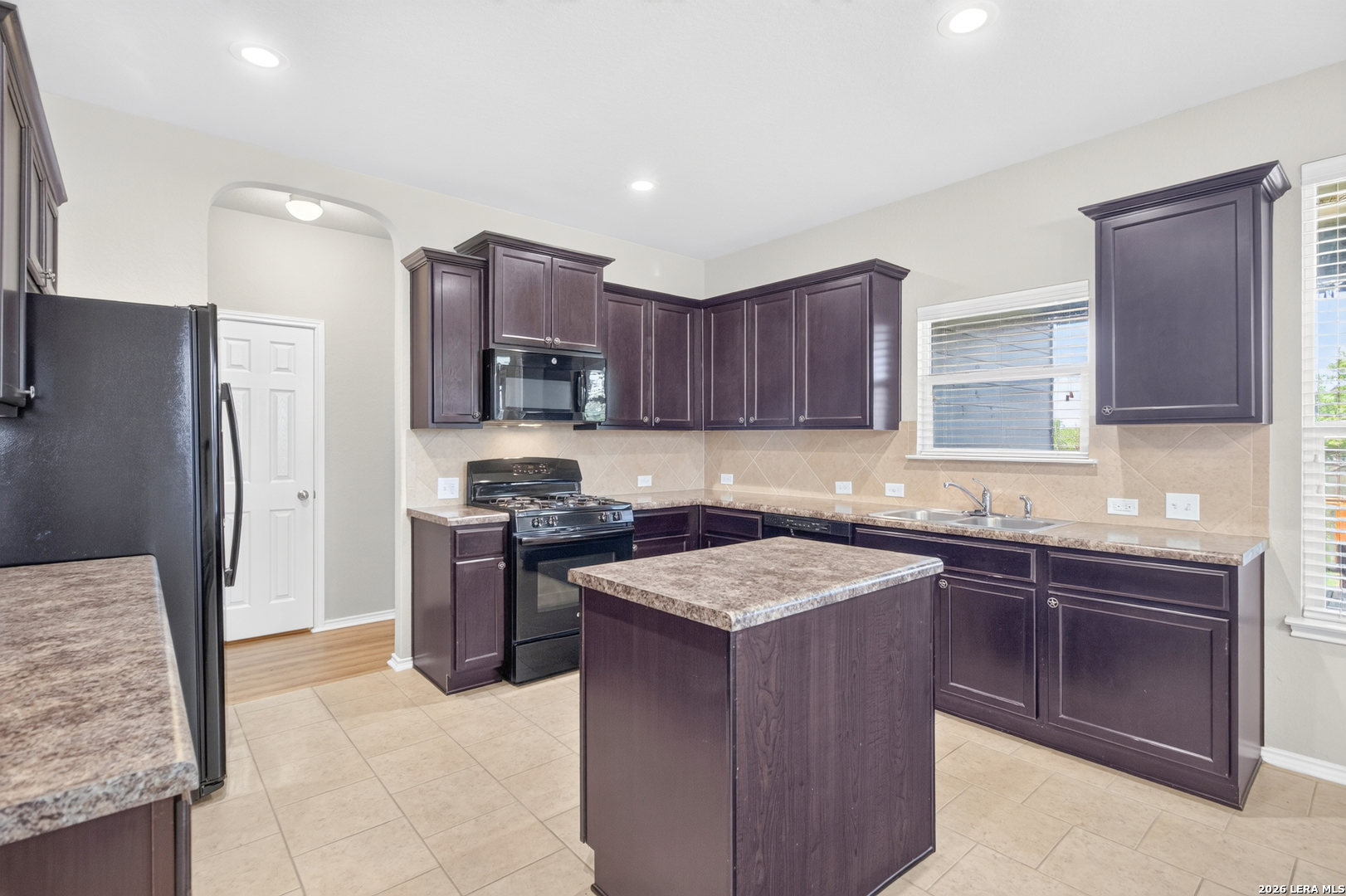 222 Quiet Elk San Antonio TX 78253