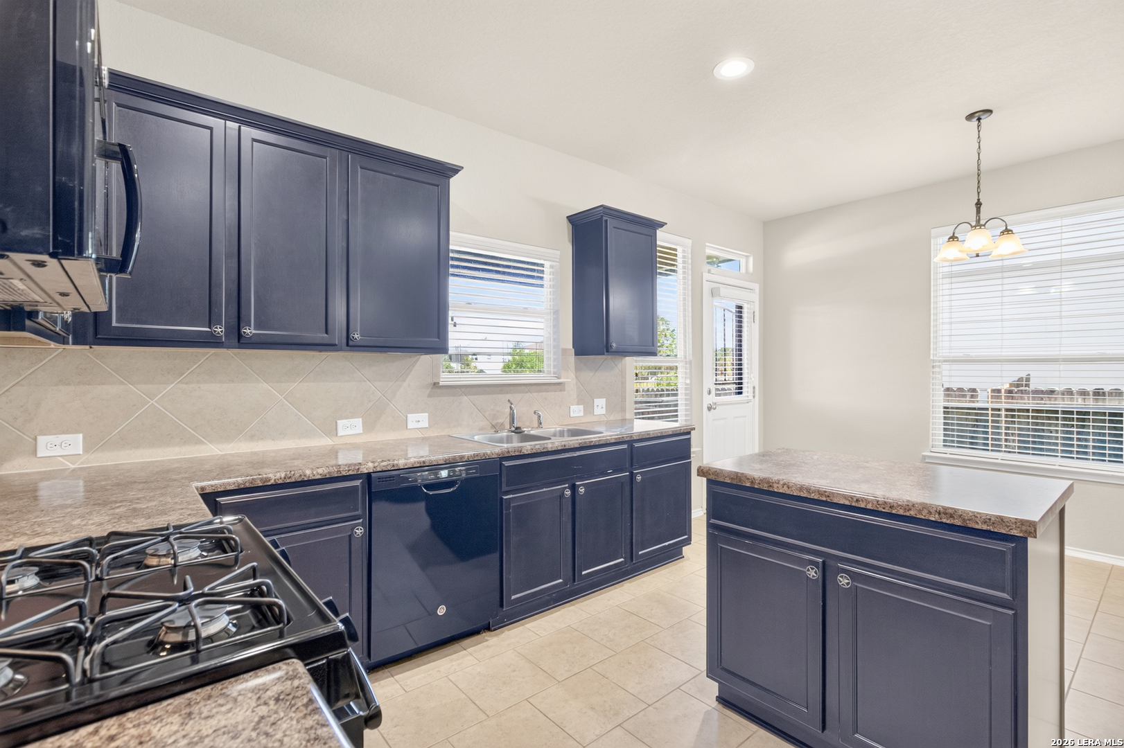222 Quiet Elk San Antonio TX 78253