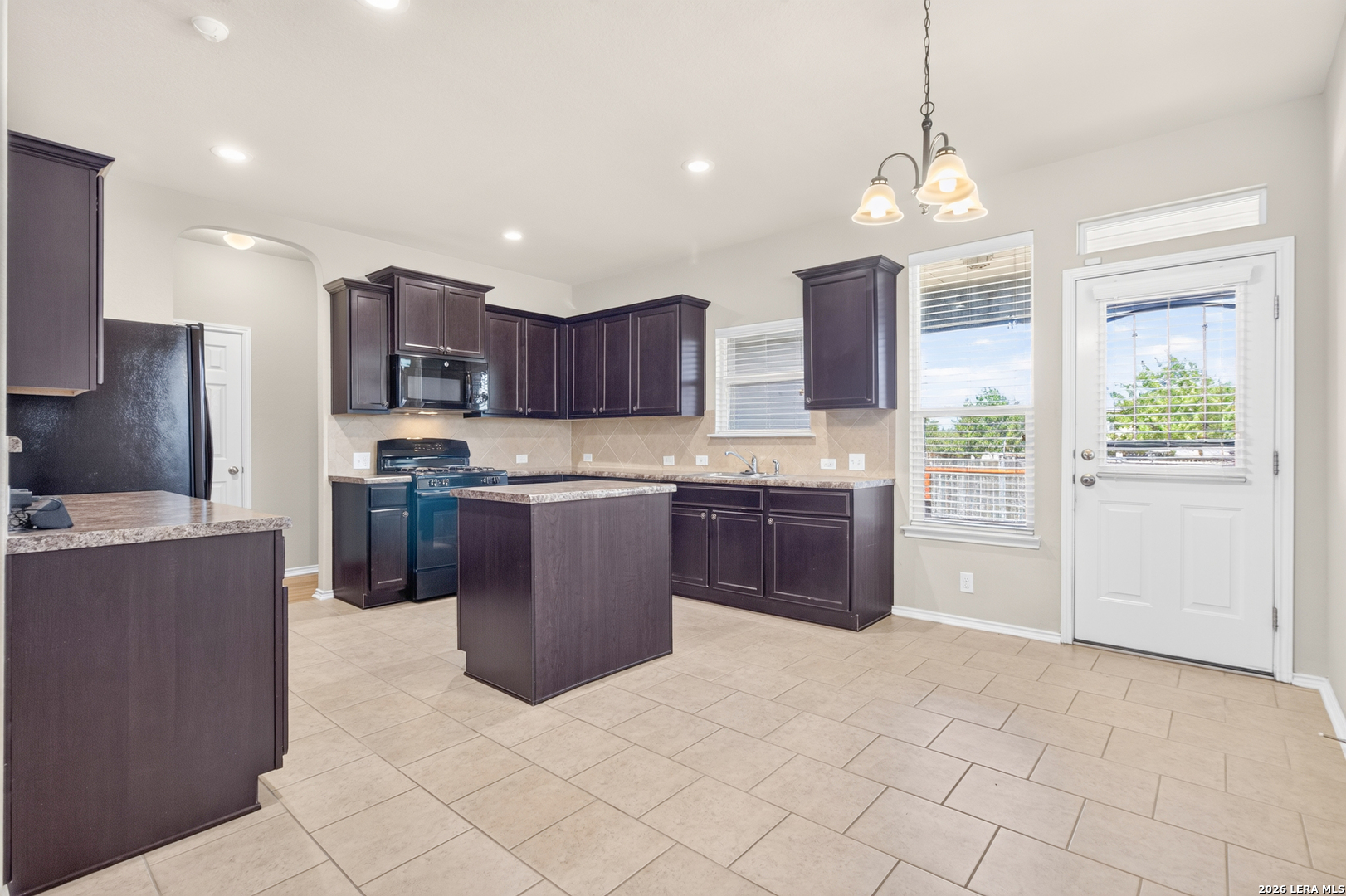 222 Quiet Elk San Antonio TX 78253