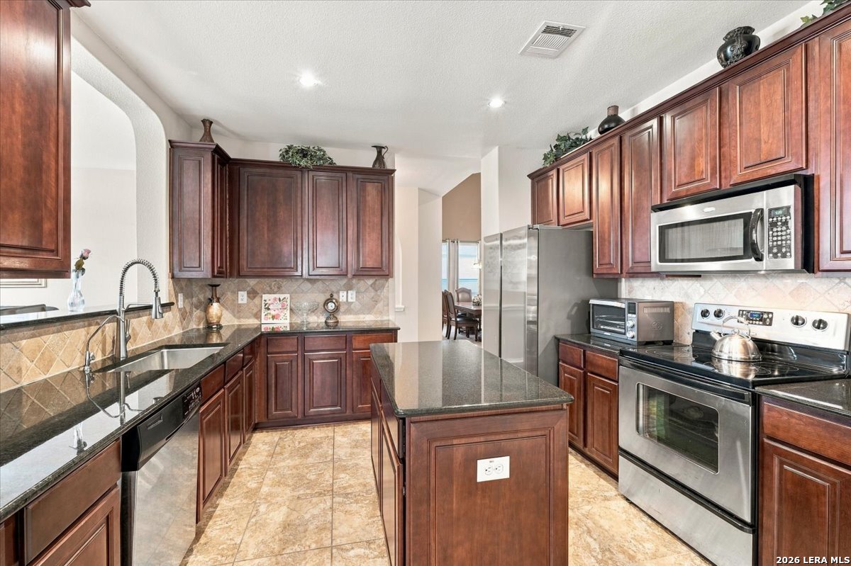 11611 Dense Star San Antonio TX 78245
