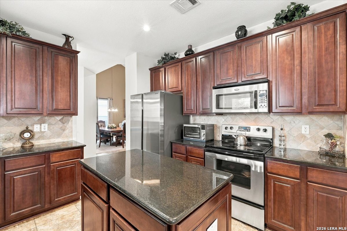 11611 Dense Star San Antonio TX 78245