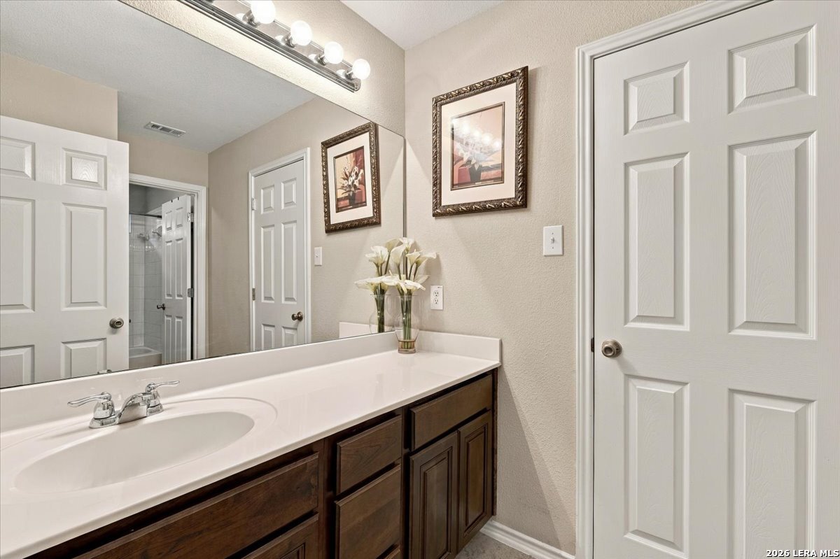 11611 Dense Star San Antonio TX 78245