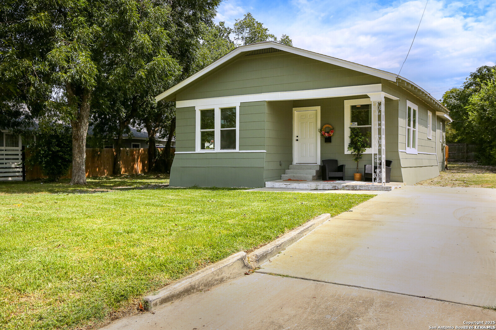 618 Canton San Antonio TX 78202