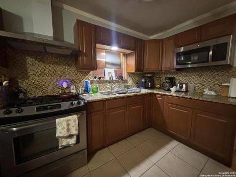 3802 Quiver San Antonio TX 78238