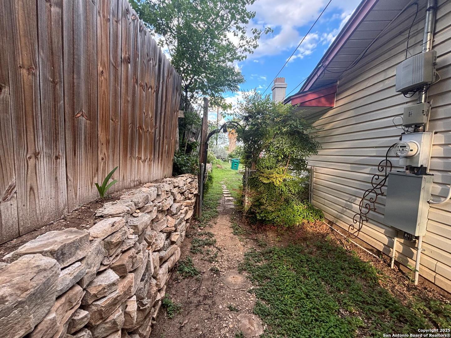 3802 Quiver San Antonio TX 78238