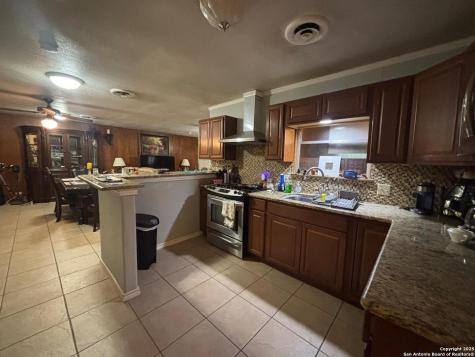 3802 Quiver San Antonio TX 78238